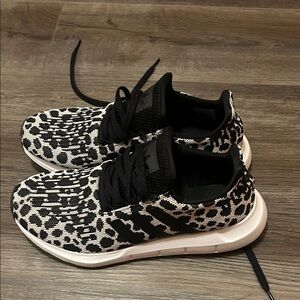 adidas Black and White Patterned Women's Sneakers